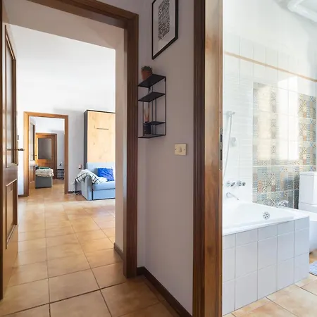 Maffei 8 アパート